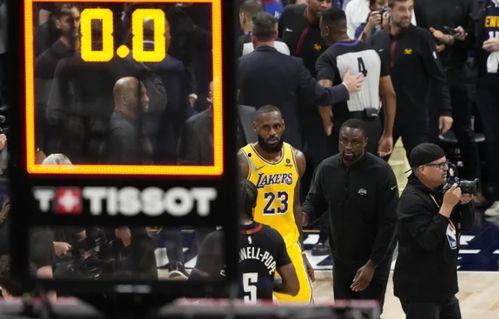 詹姆斯近期爆料新闻视频,揭秘背后真相与惊人内幕 第3张 詹姆斯近期爆料新闻视频,揭秘背后真相与惊人内幕 第3张